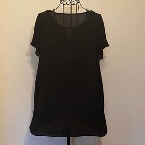 Vera Wang Women’s Black Short Sleeve Blouse